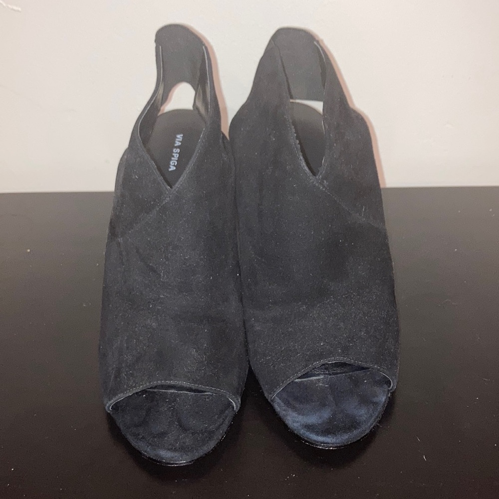 Via Spiga peep toe heels size 10